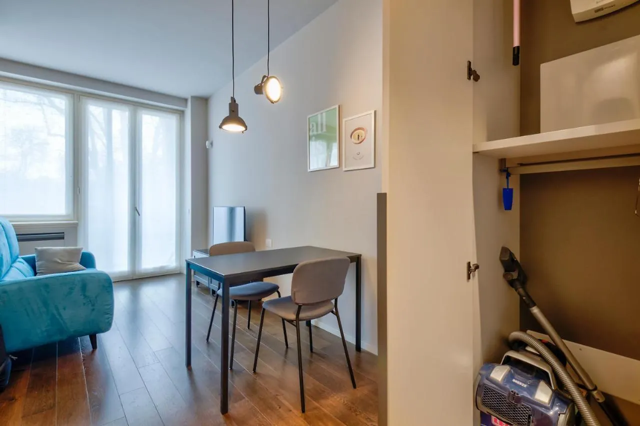 V. Veneto Suite - Porta Venezia - Milano Centro 0*,